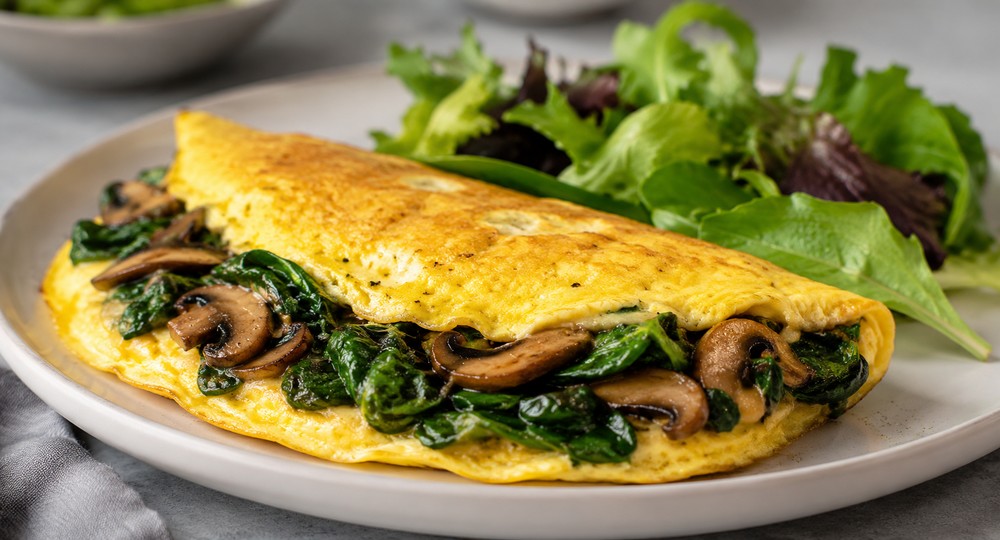 Omelette légère aux épinards et champignons
